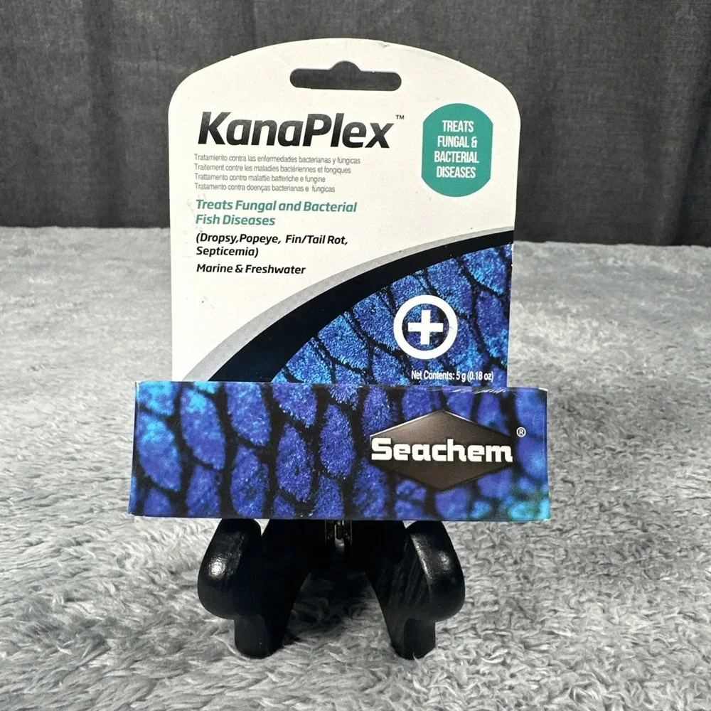 Seachem KanaPlex Treats Fungal and Bacterial Fish Diseases - 5 grams (0.18oz)